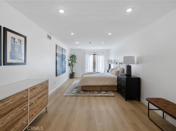 1940 N Highland Avenue 2, Los Angeles CA 90068
