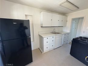 1030 W 88th Street 1/4, Los Angeles CA 90044