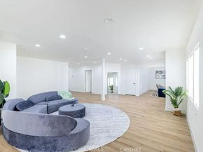 18134 Chase Street, Northridge CA 91325