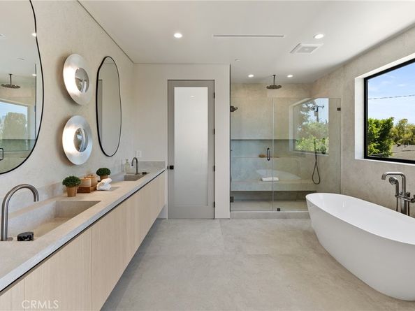 14738 Otsego Street, Sherman Oaks CA 91403