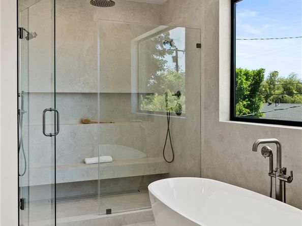 14738 Otsego Street, Sherman Oaks CA 91403