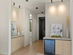 14738 Otsego Street, Sherman Oaks CA 91403