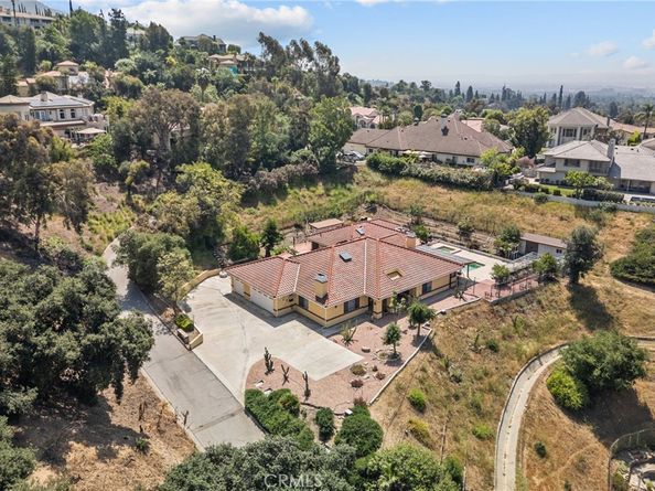 52 Hidden Valley Road, Monrovia CA 91016