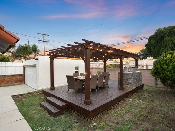 3626 W 62nd St, Los Angeles CA 90043