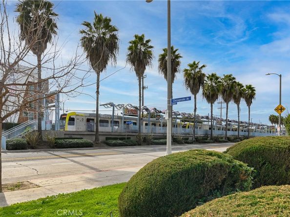 4427 Exposition Boulevard, Los Angeles CA 90016