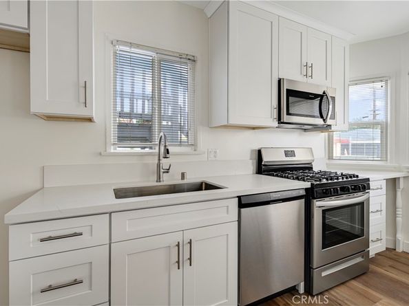 4427 Exposition Boulevard, Los Angeles CA 90016