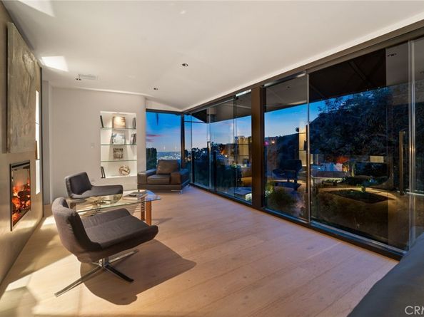 1782 Viewmont Drive, Los Angeles CA 90069