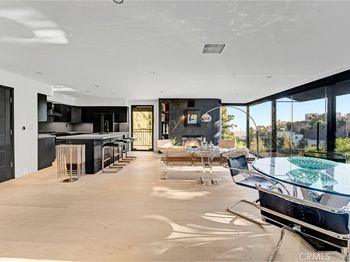 1782 Viewmont Drive