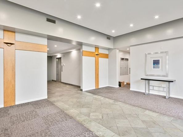 898 Temple 125, Los Angeles CA 90042