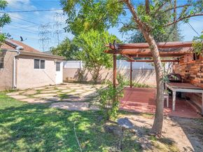 1343 N Whitnall Hwy, Burbank CA 91505