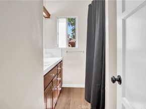 1343 N Whitnall Hwy, Burbank CA 91505