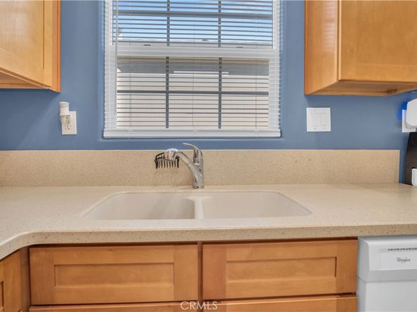 1343 N Whitnall Hwy, Burbank CA 91505