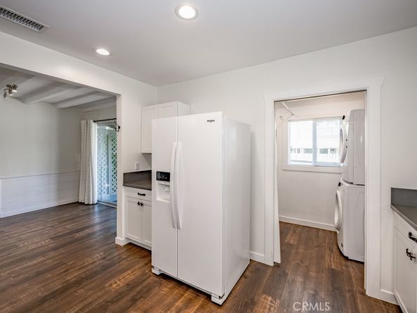 1219 N Lincoln Street, Burbank CA 91506