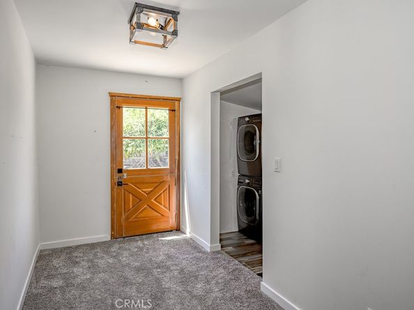 1219 N Lincoln Street, Burbank CA 91506