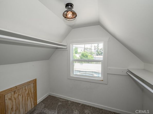 1219 N Lincoln Street, Burbank CA 91506