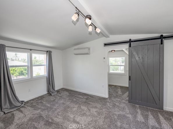 1219 N Lincoln Street, Burbank CA 91506