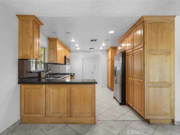 7725 Ethel Avenue, North Hollywood CA 91605