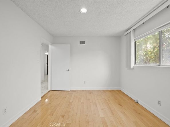 7725 Ethel Avenue, North Hollywood CA 91605