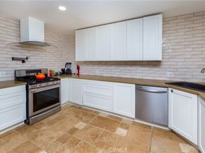 14758 Lakeside Street, Sylmar CA 91342