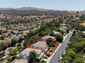 3966 Leighton Point Rd., Calabasas CA 91301