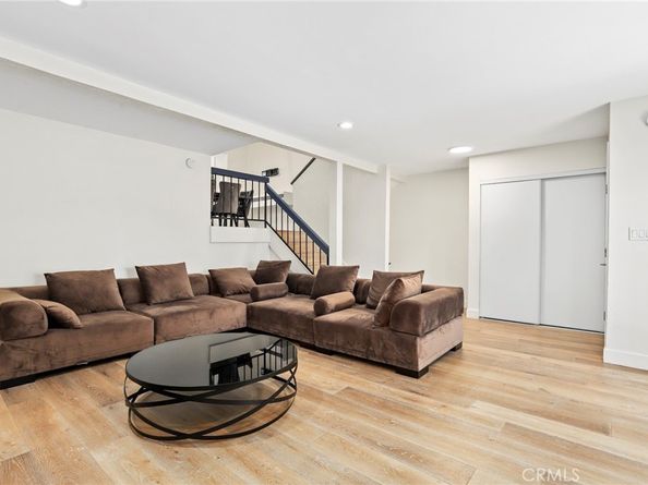 21535 Erwin Street 131, Woodland Hills CA 91367