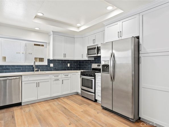 21535 Erwin Street 131, Woodland Hills CA 91367