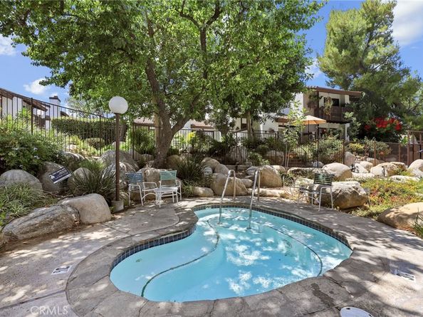 21535 Erwin Street 131, Woodland Hills CA 91367