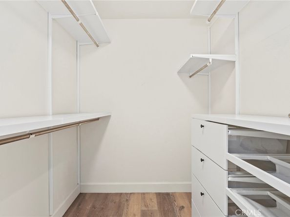 21535 Erwin Street 131, Woodland Hills CA 91367