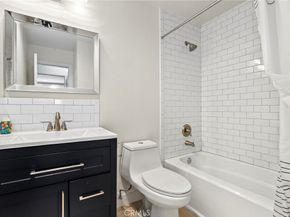 21535 Erwin Street 131, Woodland Hills CA 91367