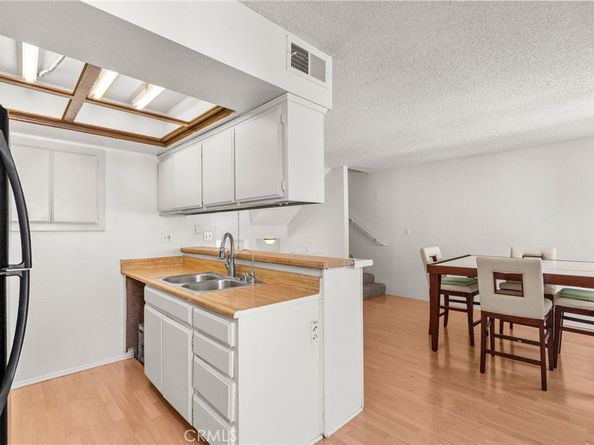 9740 Sepulveda Boulevard 20, North Hills CA 91343