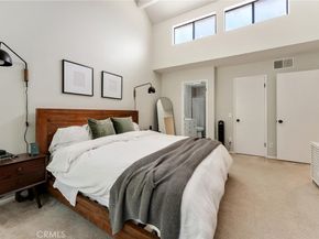 19431 Sherman Way 24, Reseda CA 91335