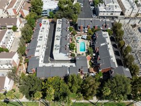 19431 Sherman Way 24, Reseda CA 91335