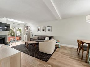 19431 Sherman Way 24, Reseda CA 91335