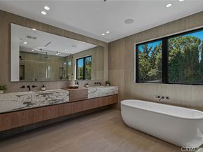 4219 Costello Avenue, Sherman Oaks CA 91423