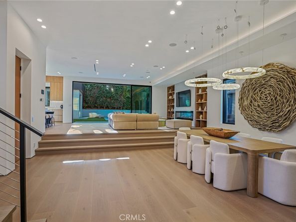 4219 Costello Avenue, Sherman Oaks CA 91423
