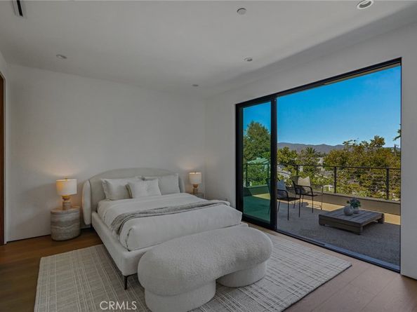 4219 Costello Avenue, Sherman Oaks CA 91423