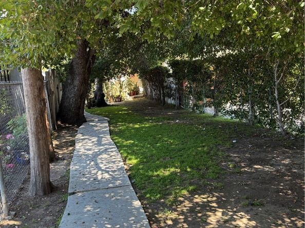 5620 & 5618 Cartwright Avenue, North Hollywood CA 91601