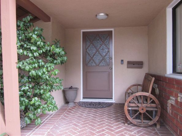 9931 Memory Park Avenue, Mission Hills CA 91345