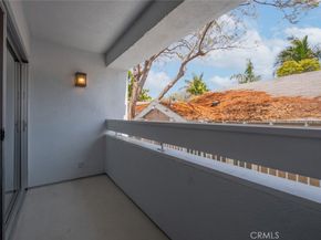 930 California Avenue 105, Santa Monica CA 90403