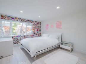 930 California Avenue 105, Santa Monica CA 90403