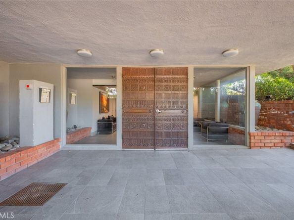 930 California Avenue 105, Santa Monica CA 90403