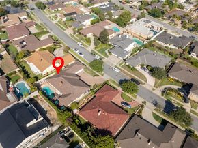 4845 Parkglen, View Park CA 90043