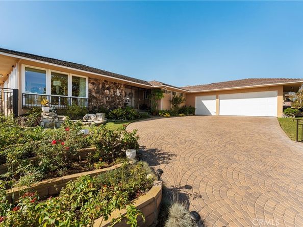 4845 Parkglen, View Park CA 90043