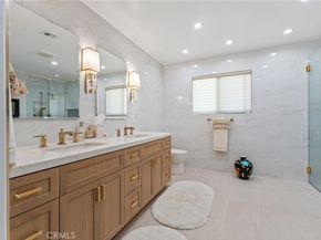 4845 Parkglen, View Park CA 90043