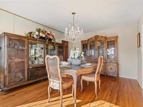 4845 Parkglen, View Park CA 90043