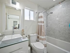 17642 Calvert Street, Encino CA 91316