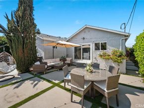 17642 Calvert Street, Encino CA 91316