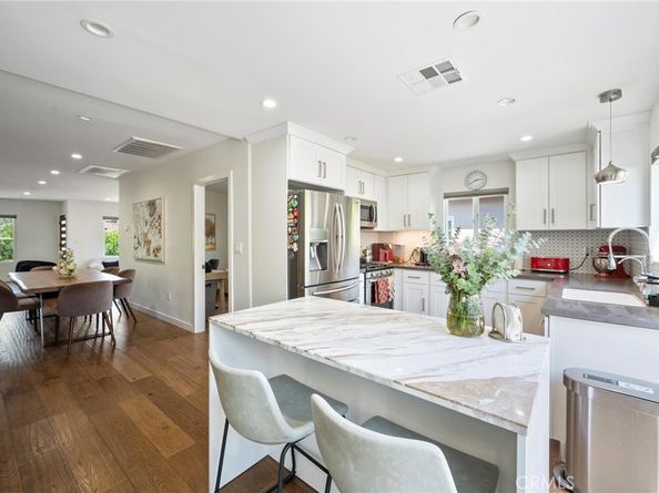 17642 Calvert Street, Encino CA 91316