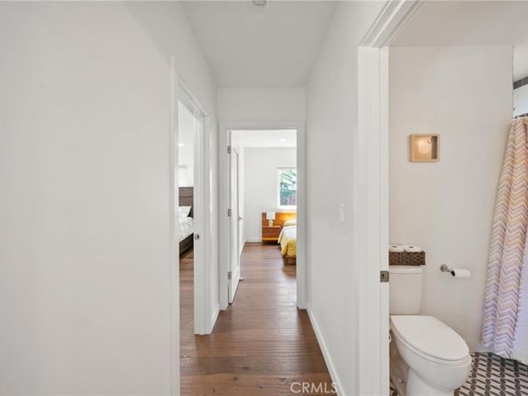 17642 Calvert Street, Encino CA 91316