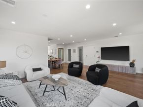 17642 Calvert Street, Encino CA 91316